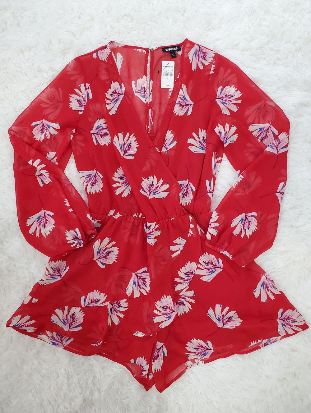 NWT Express Size S Red Floral Print Sheer Sleeve V Neck Romper